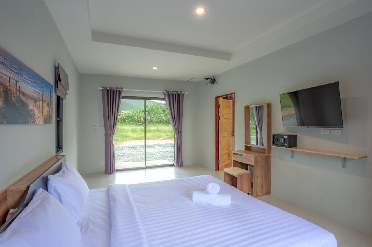 Malinee Resort Bang Tao Beach  Extérieur photo