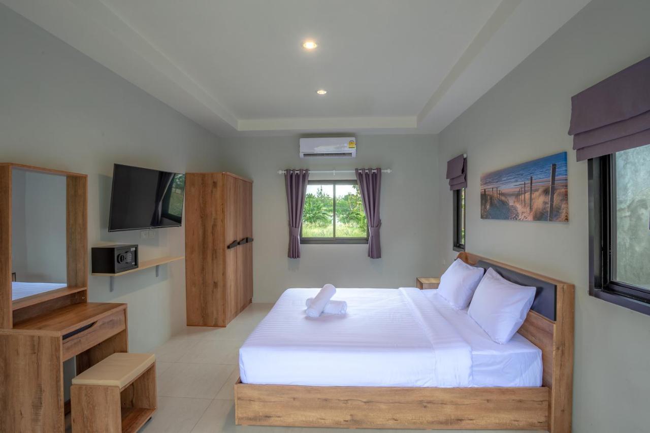 Malinee Resort Bang Tao Beach  Extérieur photo